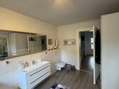 Badezimmer im 1. OG - 