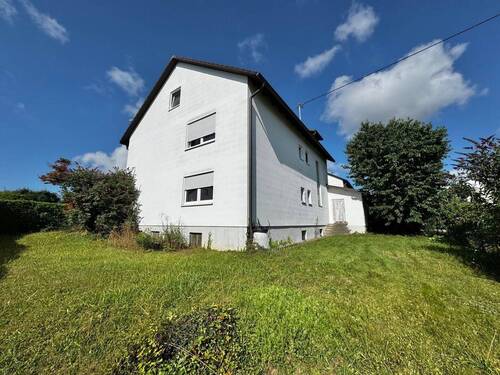 Außenanlage - 6 Zimmer Mehrfamilienhaus, Wohnhaus in Donauwörth / Riedlingen