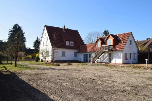 Ansicht vom Garten - Einfamilienhaus mit 174,90 m&sup2; in Celle zum Kaufen