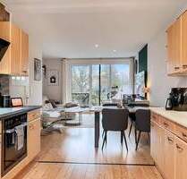 Wohnen mit Garten: Gepflegte Erdgeschosswohnung im Zweifamilienhaus mit Garage - Hessisch Oldendorf Großenwieden