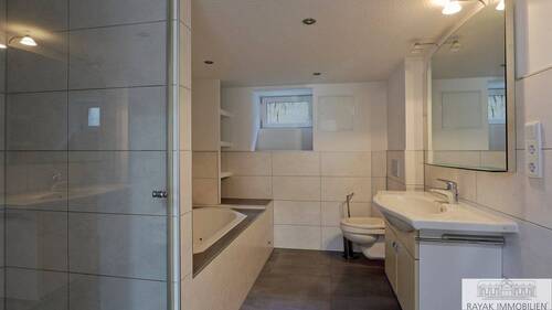 Badezimmer UG - 