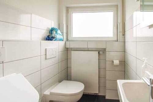 WC - 