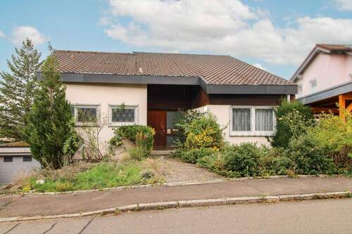 Außenansicht - 7 Zimmer Einfamilienhaus in Pfullingen