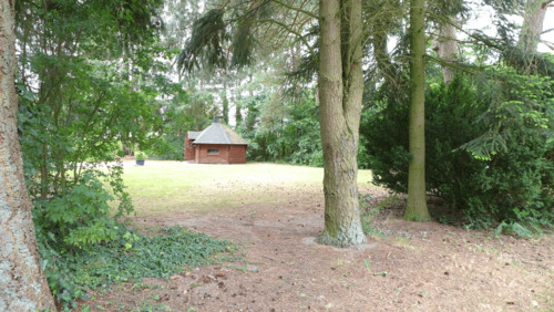 Impressionen des Parkgrundstücks_3.png - 