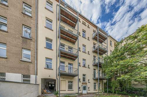 Hinterhof - 