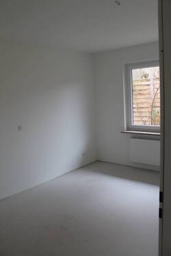 Schlafzimmer - 3 Zimmer Etagenwohnung in Wolfsburg