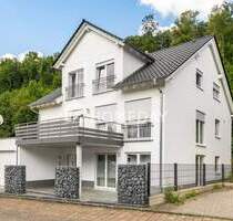 Modernes Zweifamilienhaus mit Wellness-Bereich und Outgrillplatz - Ihr neues Zuhause wartet! - Kämpfelbach Bilfingen