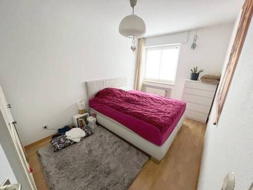 Schlafzimmer - 2 Zimmer Etagenwohnung in Düsseldorf