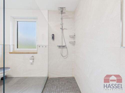 Mit Wellnessdusche - 