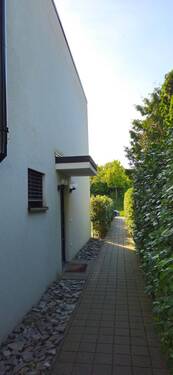 Eingang Wohnung EG - Mehrfamilienhaus, Wohnhaus mit 137,90 m² in Berlin zum Kaufen
