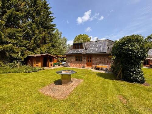 Vorderansicht Gästehaus - 