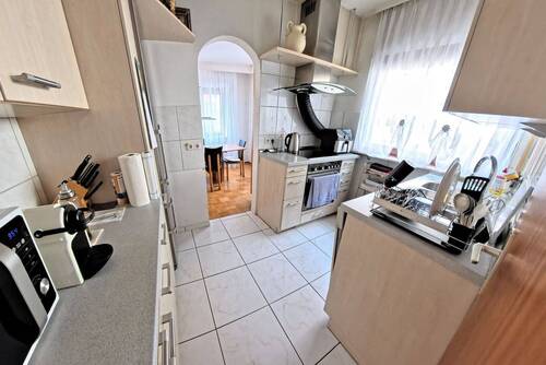 Küche - 4 Zimmer Etagenwohnung zum Kaufen in Leinfelden-Echterdingen
