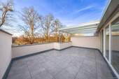 halbüberdachte Dachterrasse - 