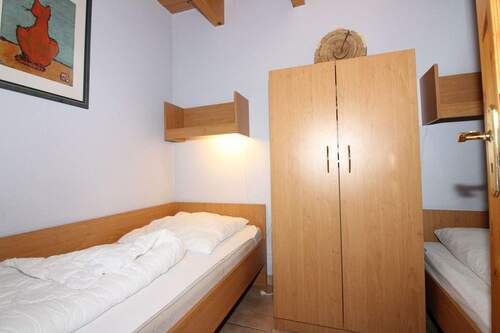 Schlafzimmer EG - 