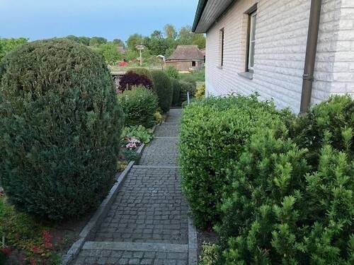 Seitenansicht - Bungalow mit 277,90 m&sup2; in Lensahn zum Kaufen