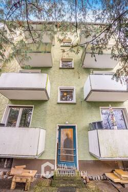 Hausansicht - 2 Zimmer Etagenwohnung zur Miete in Frankfurt am Main