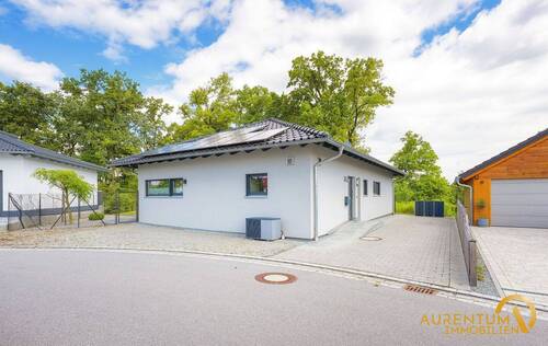 Außenansicht - Bungalow mit 120,00 m² in Oberpöring zum Kaufen