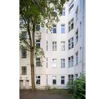 Altbau-Investment mit Kiezcharme in urbanem Neukölln - 1-Zimmer-Wohnung nahe Weigandufer! - Berlin