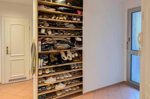 Flur mit Schuhschrank - 