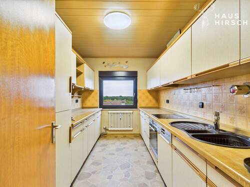 Küche - 4 Zimmer Etagenwohnung zum Kaufen in Waghäusel