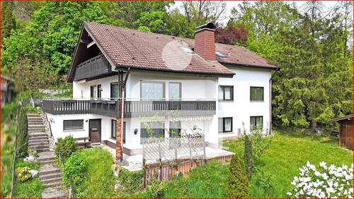 Außenansicht - Ihr neues Projekt: Mehrgenerationenhaus mit Platz für Visionen