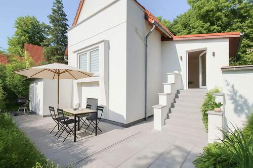 Hintere Fassade – Staged - 
