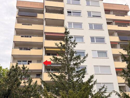 Ansicht West - 2 Zimmer Etagenwohnung zur Miete in Leonberg