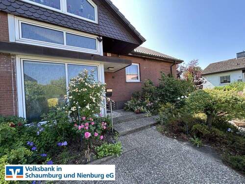 Bild 2 - 4 Zimmer Einfamilienhaus zum Kaufen in Nienburg (Weser)