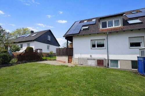 Gartenansicht - 6 Zimmer Mehrfamilienhaus, Wohnhaus in Eschborn