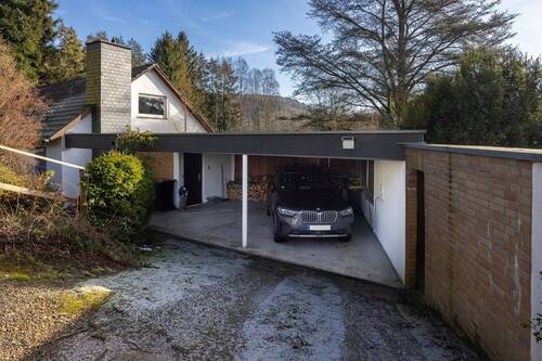 Zufahrt Carport - 
