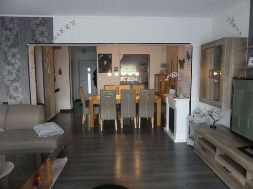 Bild 3 - 5 Zimmer Reihenmittelhaus in Calden