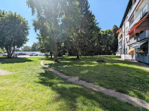 Grundstück hinter dem Haus - Gemeinschaft - 3 Zimmer Etagenwohnung zum Kaufen in Wörth am Rhein