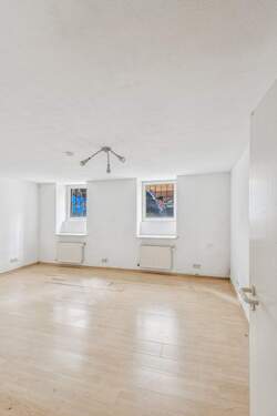 Schlafzimmer - Etagenwohnung mit 54,00 m&sup2; in Stuttgart zum Kaufen