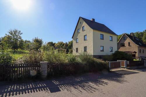 Außenansicht - 9 Zimmer Einfamilienhaus zum Kaufen in Chemnitz