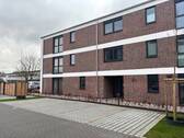 Parkplatz und Eingang - 