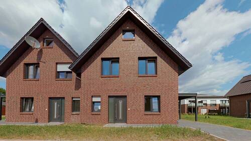 V1578 Ansicht Straße Bild 4 - 4 Zimmer Doppelhaushälfte in Martfeld