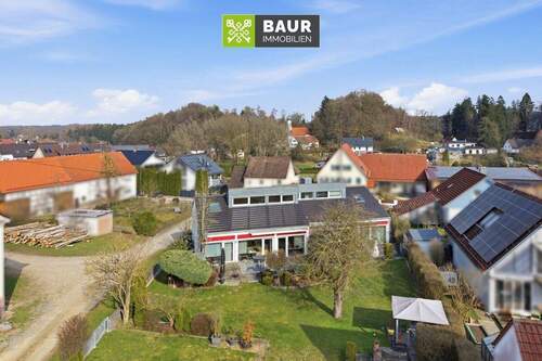 Luftaufnahme - 1 Zimmer Mehrfamilienhaus, Wohnhaus zum Kaufen in Weißenhorn / Oberreichenbach