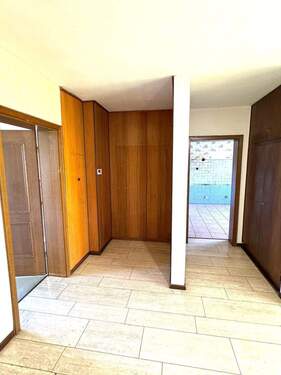 Diele, Garderobe - 
