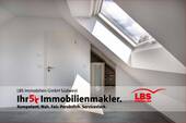 Zimmer Dachgeschoss m. Trembelraum - 