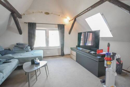 Wohnzimmer - 2 Zimmer Etagenwohnung zur Miete in Rodgau / Dudenhofen