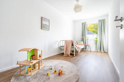 Zimmer 3 - 