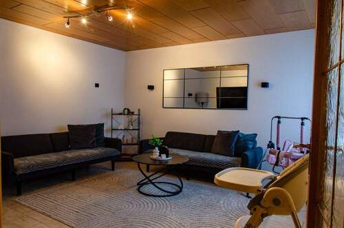 Wohnzimmer - 3 Zimmer Etagenwohnung in Sulzbach-Rosenberg