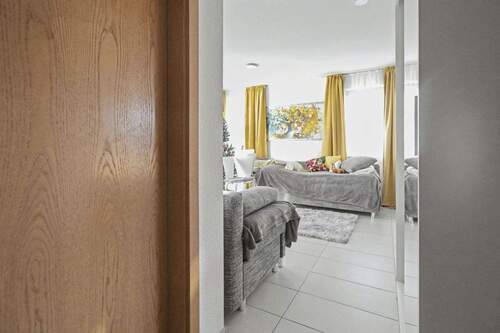 Flur - Einfamilienhaus in Wendlingen am Neckar zum Kaufen