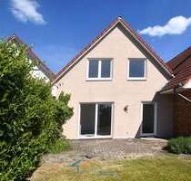 Gemütliches Reihenhaus in Varrel mit Terrasse und Keller