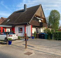 Modernisiertes Einfamilienhaus mit Kamin,Wallbox,bezugsfertig & tollem Wohngefühl - Lübeck Krummesse
