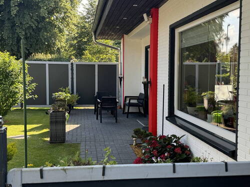Garten Seite - Einfamilienhaus mit 165,00 m&sup2; in Lübeck Krummesse zum Kaufen