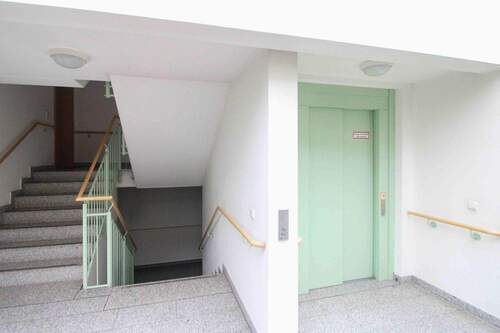 Eingangsbereich Wohnhaus - 