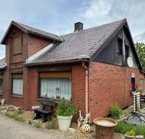 Lage zum Verlieben, Haus zum Anpacken: Sanierungsobjekt direkt am Kudenseer-Kanal