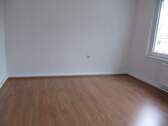 Wohnzimmer.JPG - 3 Zimmer Etagenwohnung zur Miete in Nürnberg