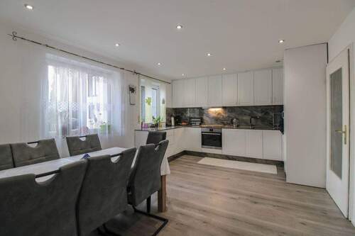 EG Küche + Essbereich - 6 Zimmer Einfamilienhaus zum Kaufen in Oberndorf am Lech